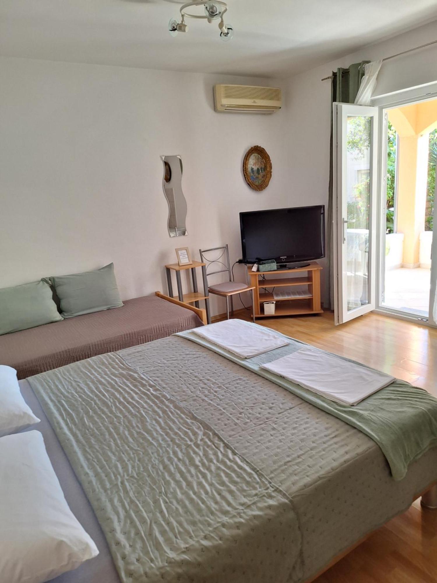 Apartments Andabaka 沃迪切 外观 照片